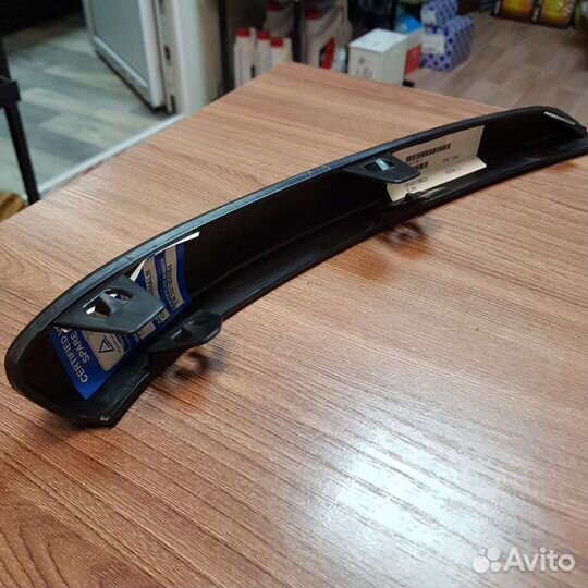 Ресничка левая Opel Astra H дорестайл