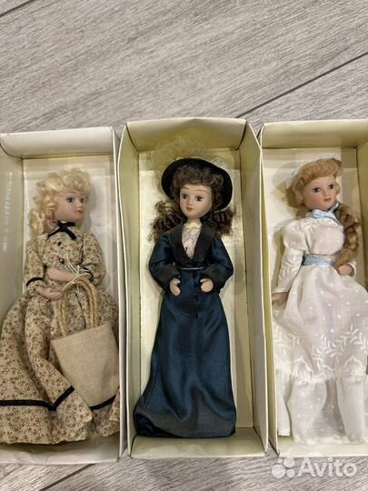 Кукла фарфоровая коллекционная