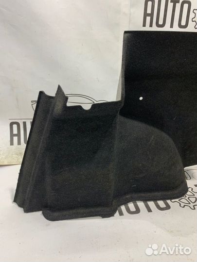 Обшивка багажника правая Mazda 6 GH LF 2011