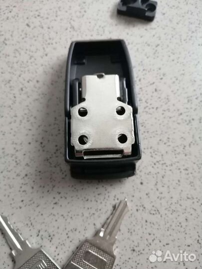 Замок кофра GKA