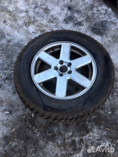 Marshal I'Zen Stud Snow KW11 235/65 R17