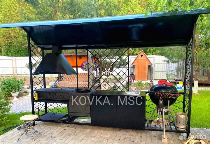 Беседка с мангалом
