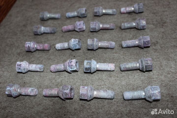 Болты колесные M12 комплект Mercedes (20шт)