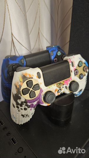 Sony playstation 4 pro 1tb с джойстиками, камерой