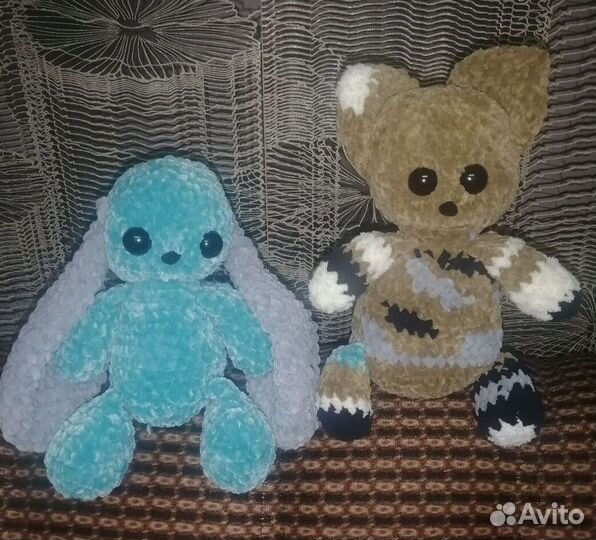 Продам игрушки вязанные крючком