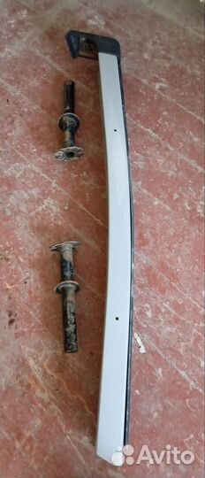 Бампер на ваз 2121