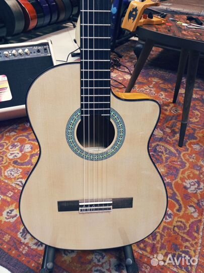 Гитара классическая Jacob с вырезом новая