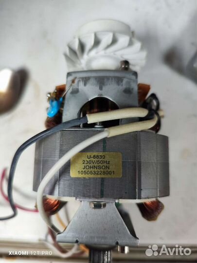 Мотор кухонного комбайна Philips HR7740 HR7745