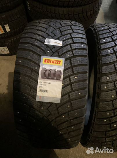 Pirelli Scorpion Ice Zero 2 275/45 R21 и 315/40 R21 115H