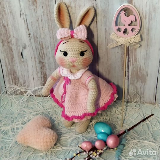 Зайка вязаная