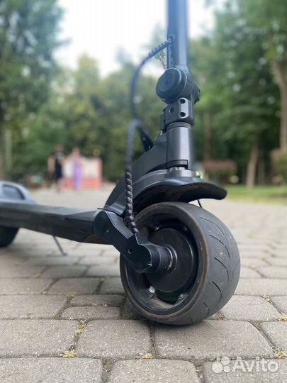Самокат взрослый электрический