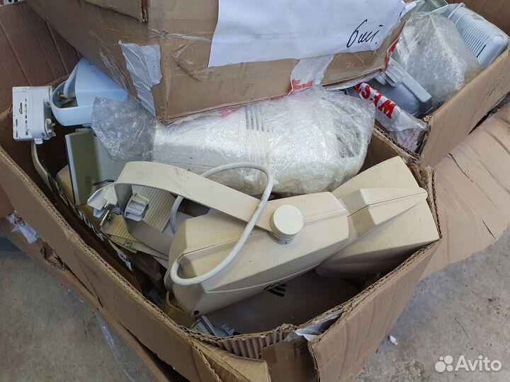 Лампы освещения, трековые светильники (возможен об