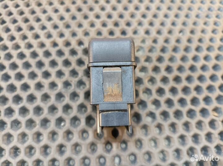 20569983 Кнопка обогрева стекол Volvo FH, Volvo FM