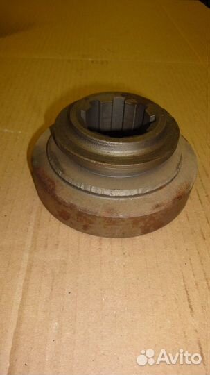 Муфта кпп юмз 40-1701096