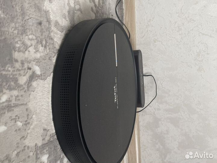 Робот пылесос