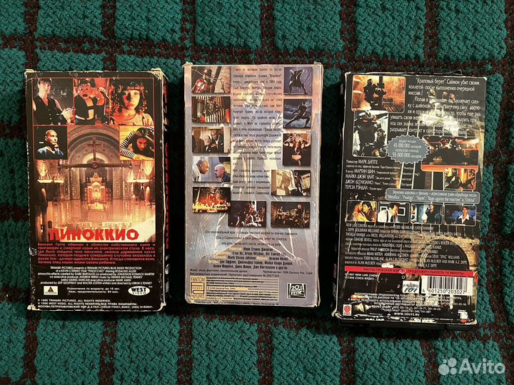 Видеокассеты с фильмами