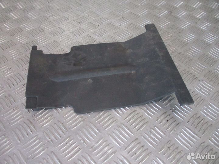 Накладка на рулевой механизм Mercedes-Benz A943680