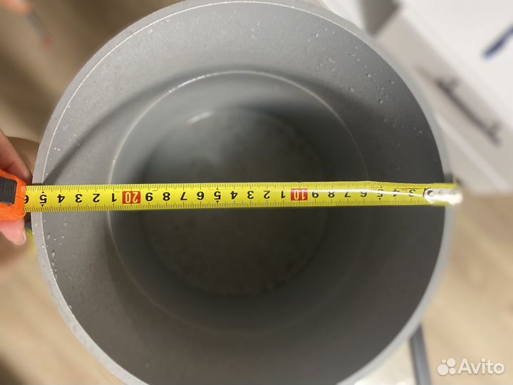 Кашпо напольное серого цвета (Икея)