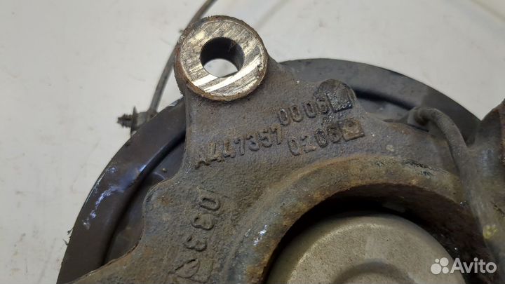 Ступица (кулак, цапфа) правая задняя Mercedes Vito W447 2014, 2021