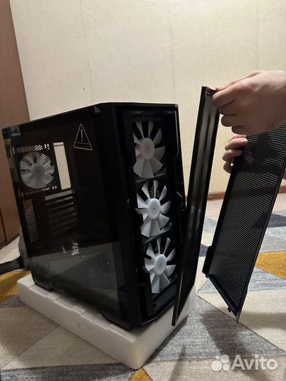 Корпус cougar uniface x rgb black