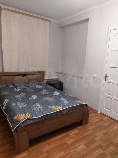 2-к. квартира, 70 м², 1/3 эт.