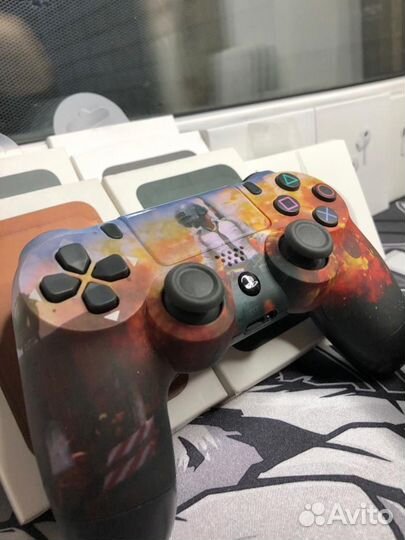 Джойстик Sony PS4 DualShock 4