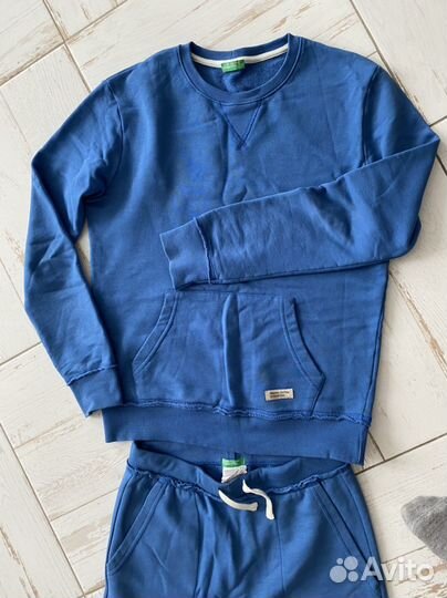 Костюм на мальчика Benetton 12-14 лет