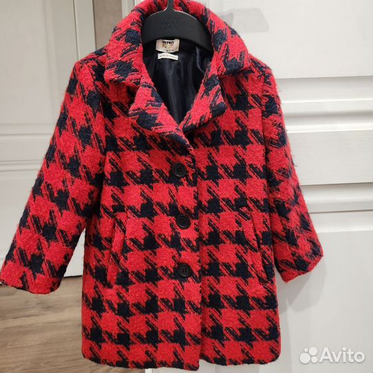 Пальто на девочку 98-104 бу