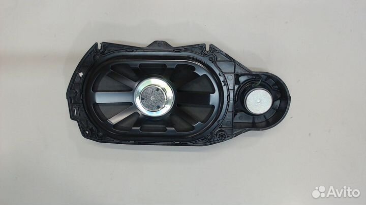 Сабвуфер Mercedes E W212, 2014