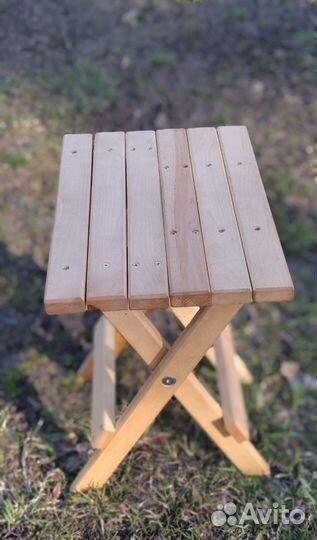 Табурет складной