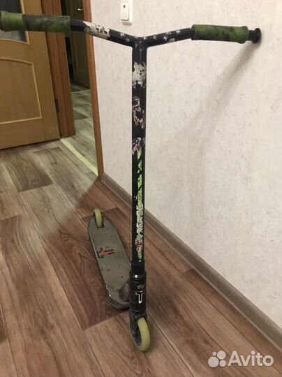 Трюковой самокат tech team