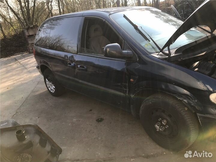 Разбор на запчасти Chrysler Voyager