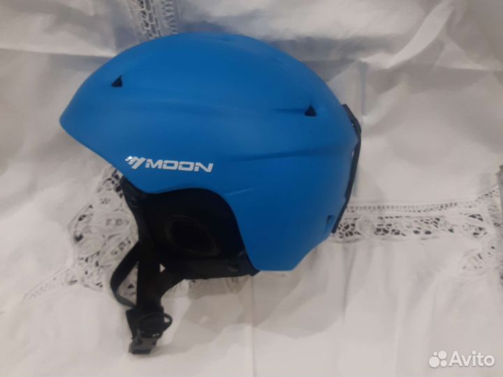 Шлем горнолыжный Moon S
