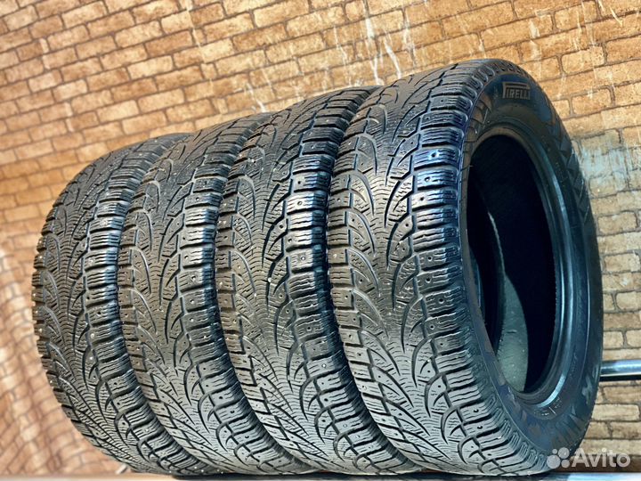 Pirelli Winter Carving Edge 215/60 R16