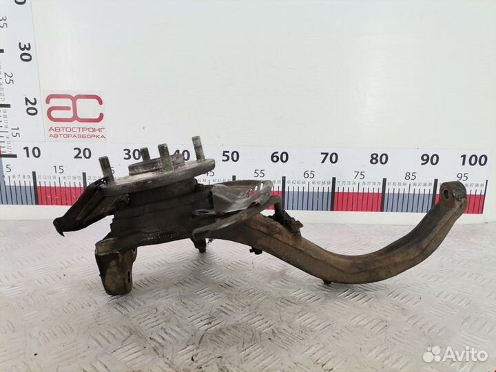 Ступица передняя правая Mitsubishi Galant 7 1997