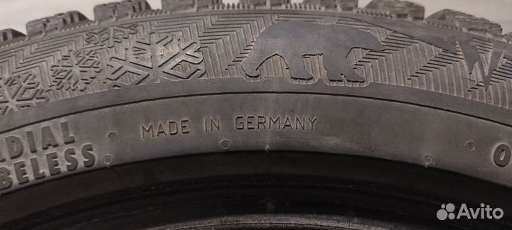 Gislaved Nord Frost 200 205/50 R17 93T