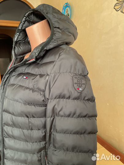 Демисезонный пуховик 42