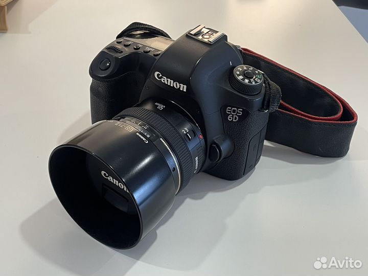 Зеркальный фотоаппарат canon 6d + canon 50mm 1.4