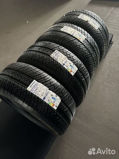 Michelin Pilot Alpin 5 255/40 R20 и 285/35 R20 104V