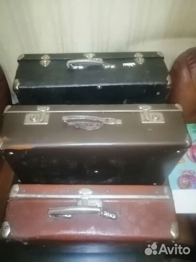 Винтажный чемодан