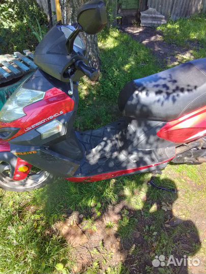 Мопеды и скуторы