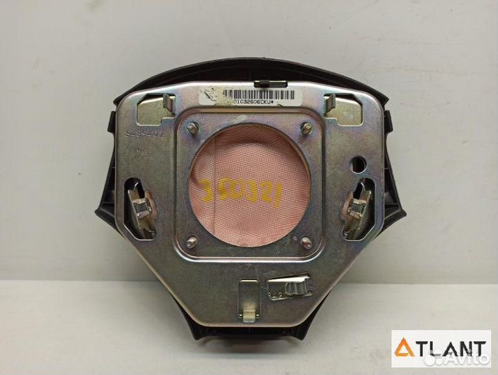 Airbag водительский toyota noah