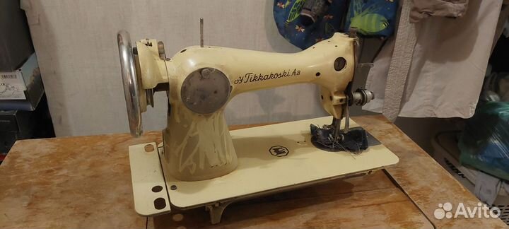 Швейная машика tikka