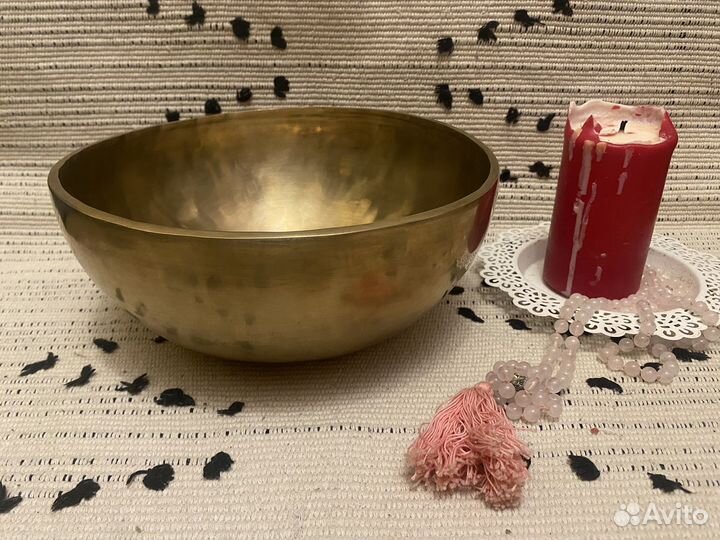 Поющие тибетские чаши 26 и 24,5 см