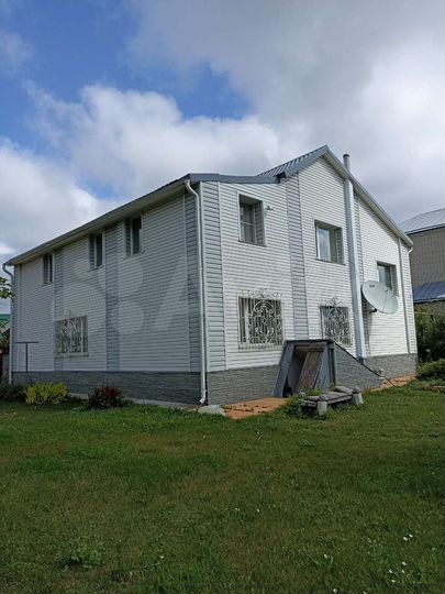 Дом 233,9 м² на участке 12,6 сот.