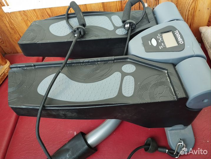 Тренажер степпер поворотный торнео