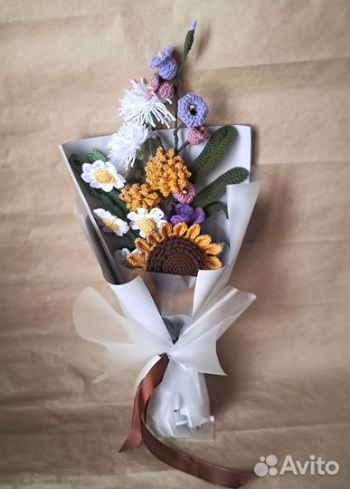 Вязаный букет цветов подсолнух