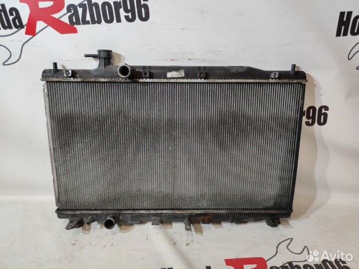 Радиатор охлаждения двс Honda Cr-V 3 RE5 R20A2