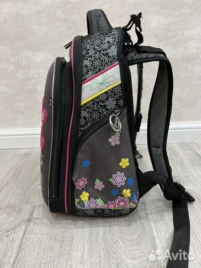 Школьный рюкзак hummingbird