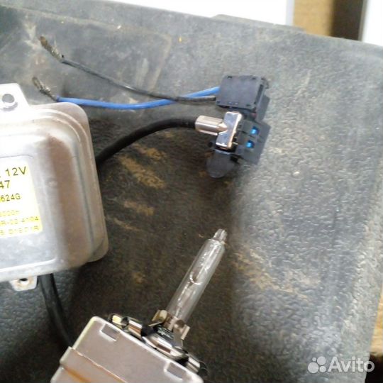 Линзы в фары Opel Antara